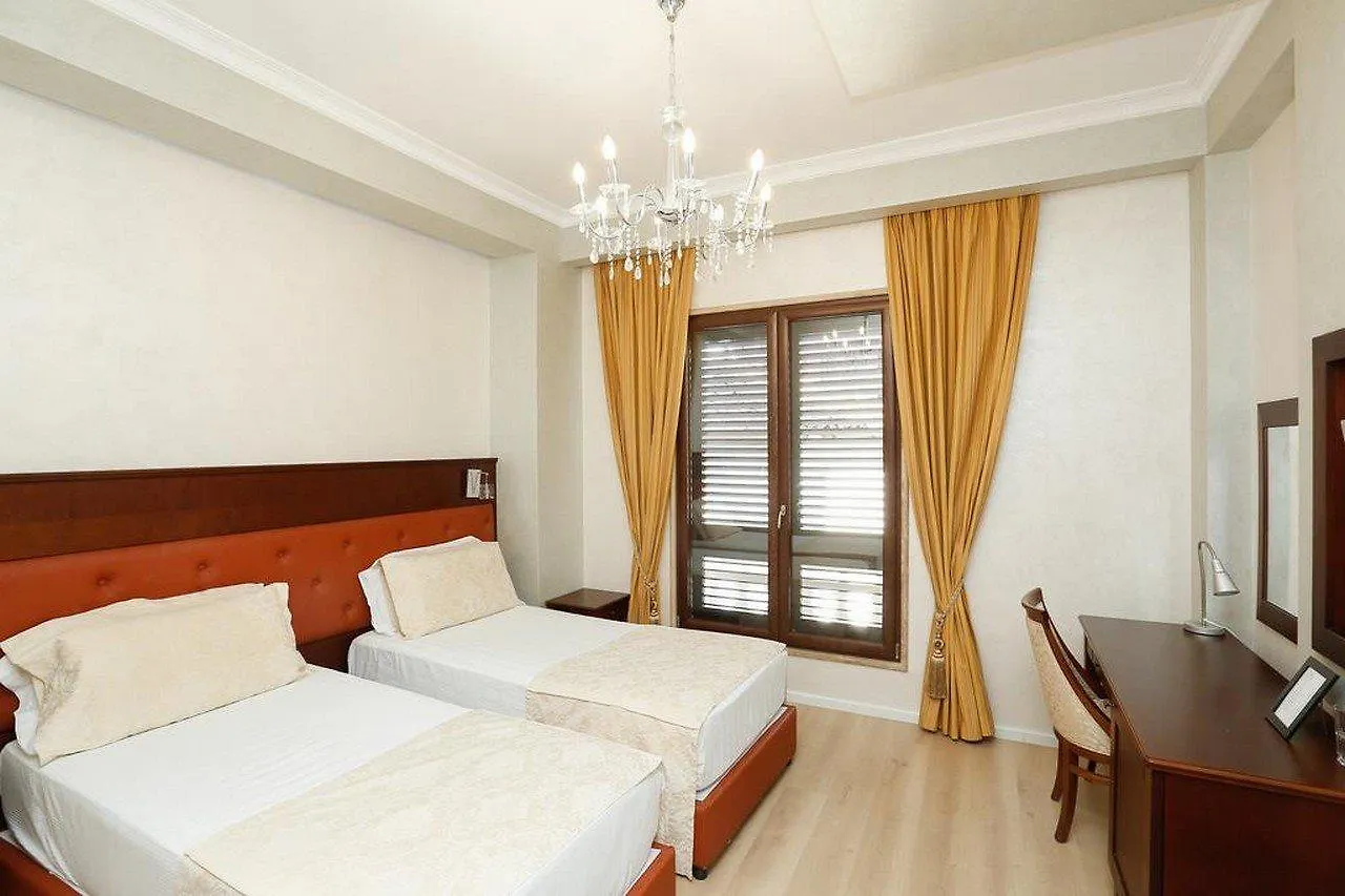 Oxford Hotel Тирана