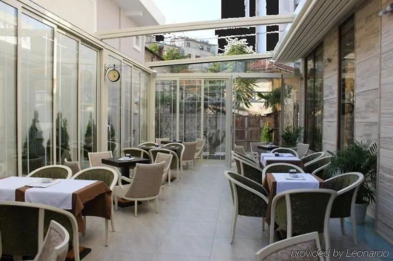 Oxford Hotel Тирана 4*,  Албания