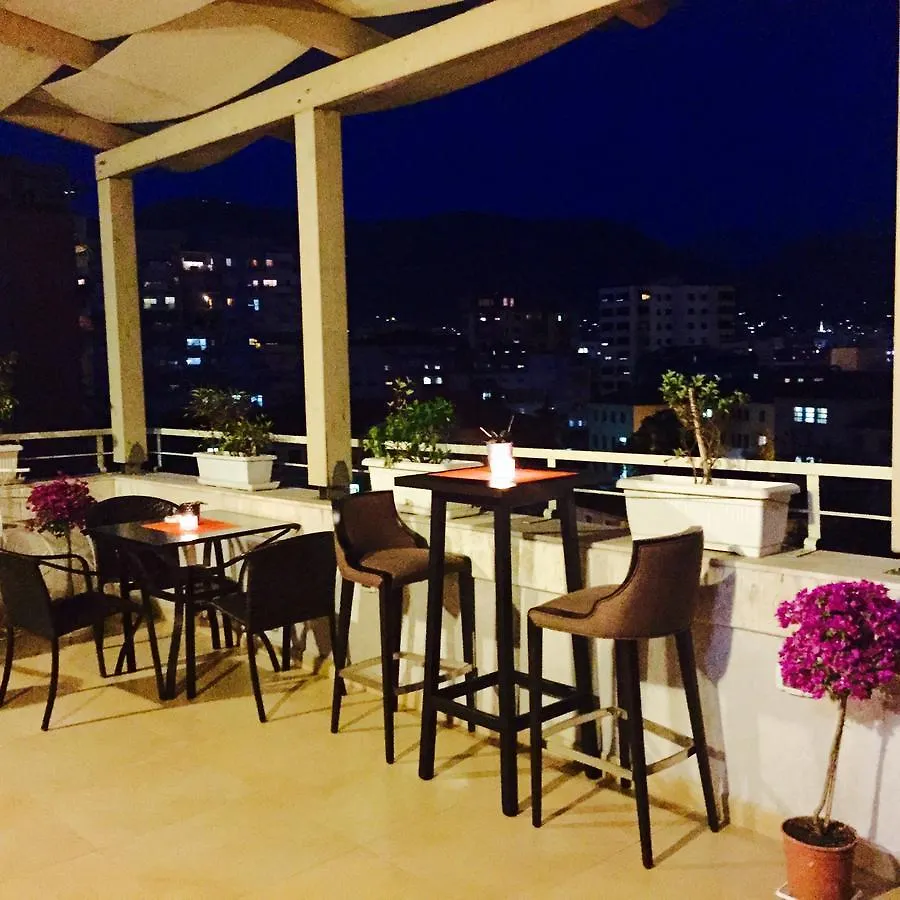 Oxford Hotel Тирана
