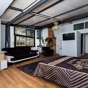 8 House Balcova