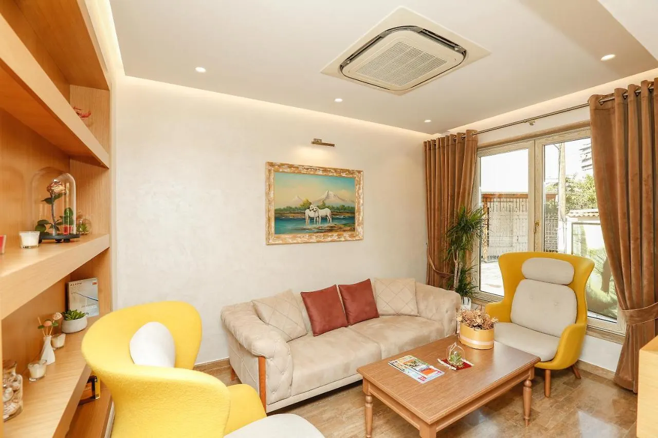 Oxford Hotel Tirana